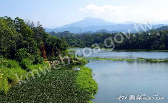 峨眉湖