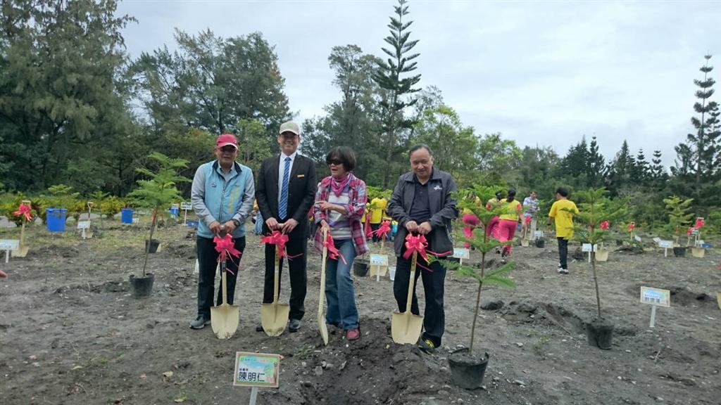 「混」成一團的105植樹音樂同樂會