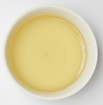 清香型球型烏龍茶(高山烏龍茶)茶湯水色