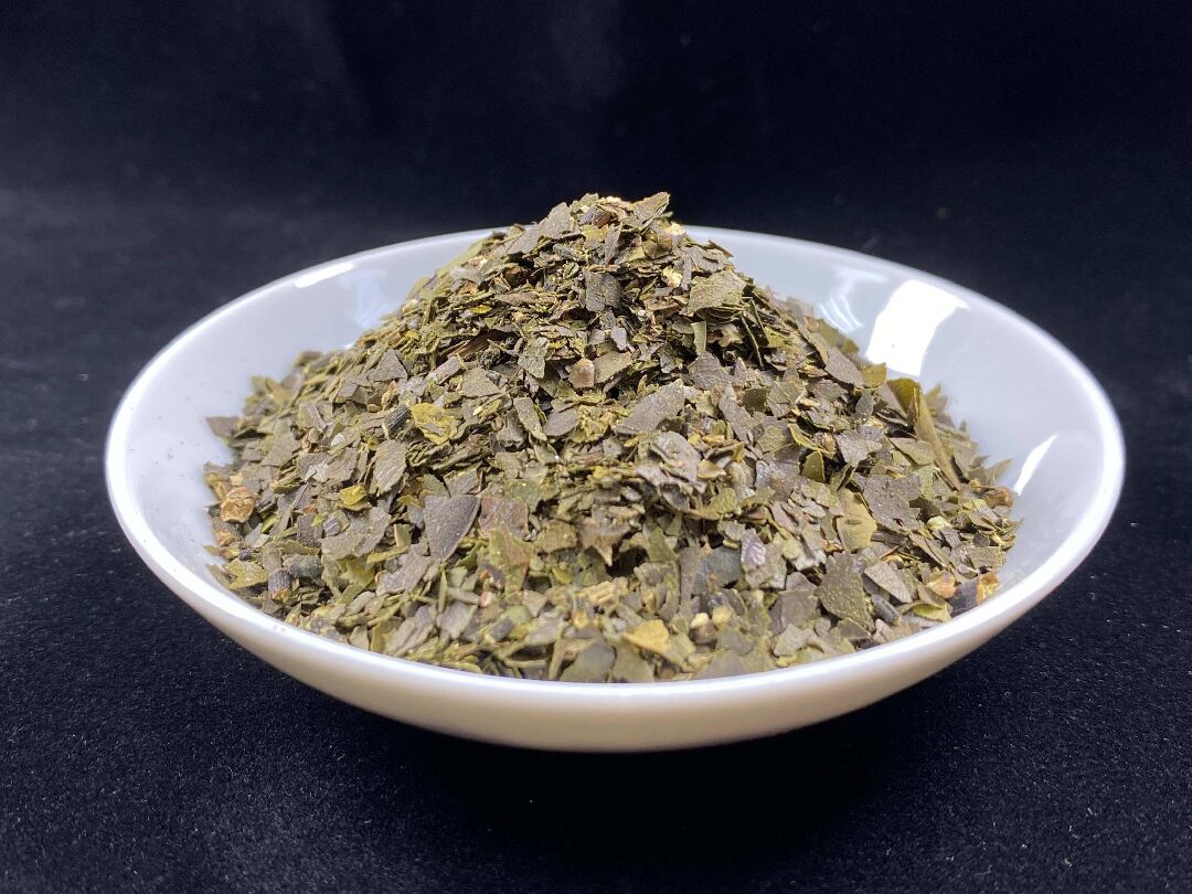 圖二、加工處理後土肉桂葉。 圖二、加工處理後土肉桂葉。