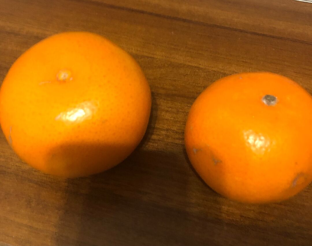 茂谷橘外觀正常吃起來有發酵味