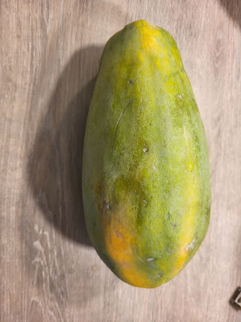 木瓜發青表皮類似有發霉