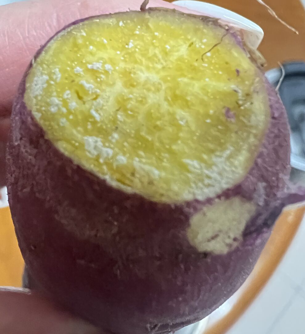 市售冷凍蒸熟栗子地瓜冒白點，能吃嗎？